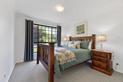 Anson Abode - CBD Home, Modern Sophistication - Local Tourism 2