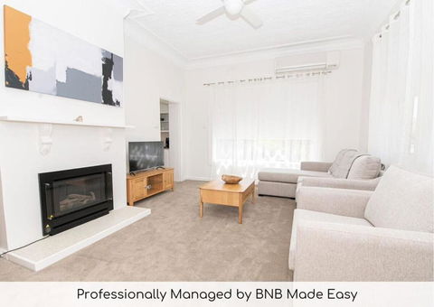 Anson Cottage 1900s CBD Home Private & Practical - Accommodation Australia 0
