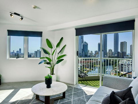 Amazing Views Surfers Paradise 2 Bedroom Unit Close To Everything - Accommodation Australia 2