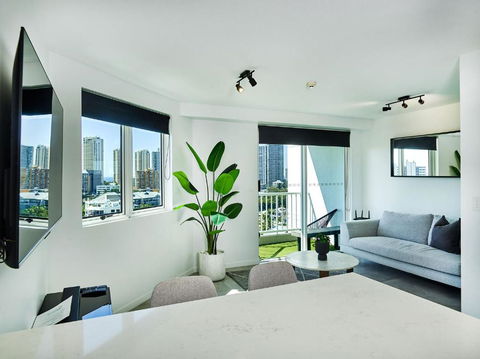 Amazing Views Surfers Paradise 2 Bedroom Unit Close To Everything - Accommodation Australia 3