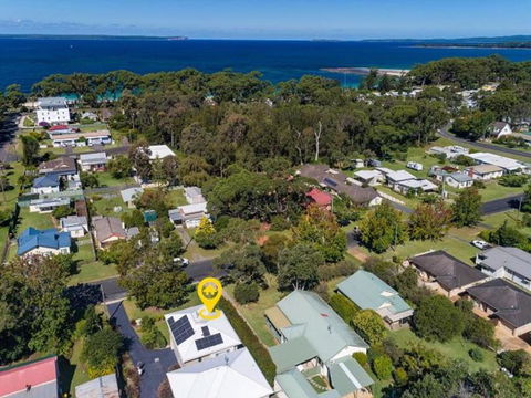 All Decked Out By Experience Jervis Bay - Local Tourism 4