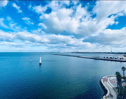 Amzing Ocean View Spacious Three Bedrooms Apartment Port Melbourne - Accommodation Australia 0