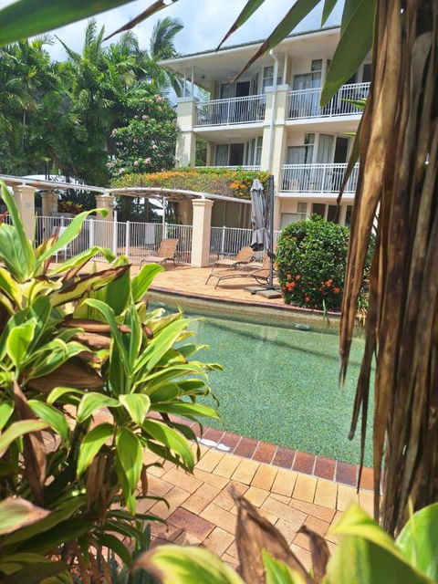 Apartment 12 On Trinity Beach - Accommodation Australia 4