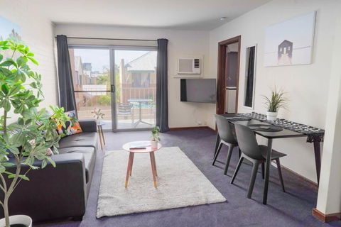 Apartment 7 - Accommodation Australia 0
