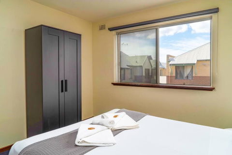 Apartment 7 - Accommodation Australia 2
