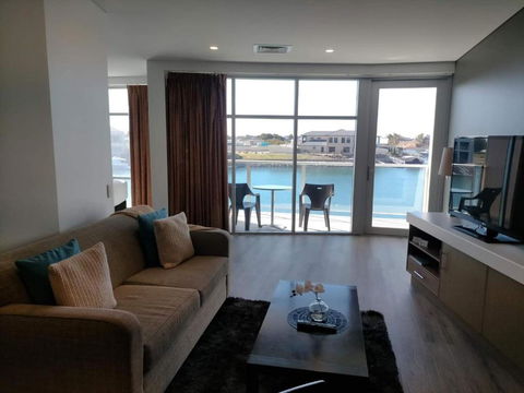 Apartment 3 Wallaroo Marina - Accommodation Australia 3