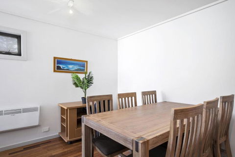 Apartment 36 Pacific Apartments - Accommodation Australia 3