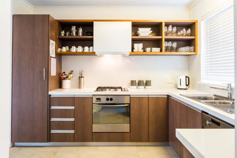 Apartment 46 - Accommodation Australia 4