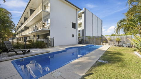 Apartment Awesome Location, Near Cafes, Restaurants, Short Stroll To The Beach - Accommodation Australia 1