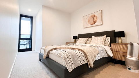 Apartment Next To Public Station, BoxHill Central, 2 Bedrooms, Free Parking And Wifi - Accommodation Australia 4