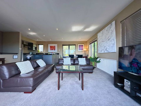 Apartment On Star Unit 1 - Accommodation Australia 2