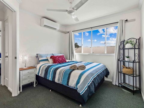 Apartment On The Esplanade - Accommodation Australia 2