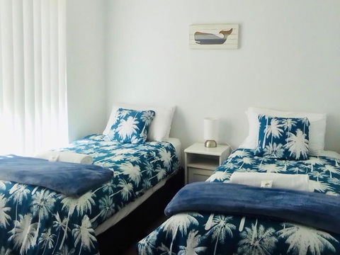 API Preston Beach Front Apartments - Accommodation Australia 1