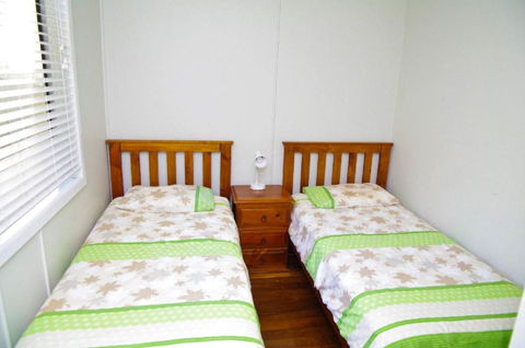 Apollo 2 9 Hodgson Street - Accommodation Australia 3