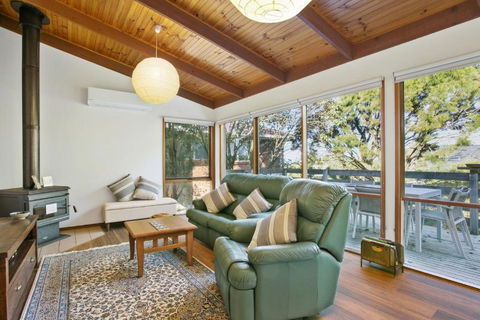 Apollo Bay People N Paws - Accommodation Australia 2