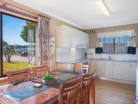 Apollo Unit 12 Ground Floor - Accommodation Australia 0