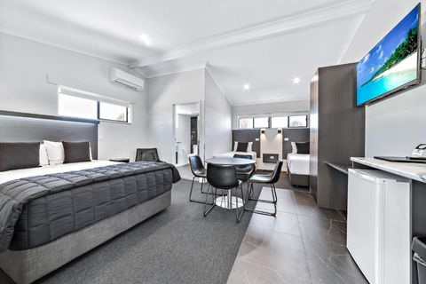 Apple & Grape Motel - Accommodation Australia 2