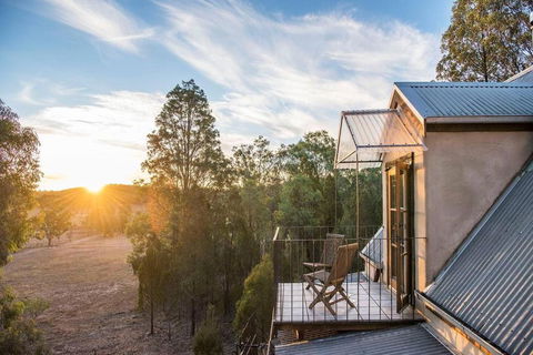 Apple Tree Cottage - An Idyllic Country Reset - Accommodation Australia 0