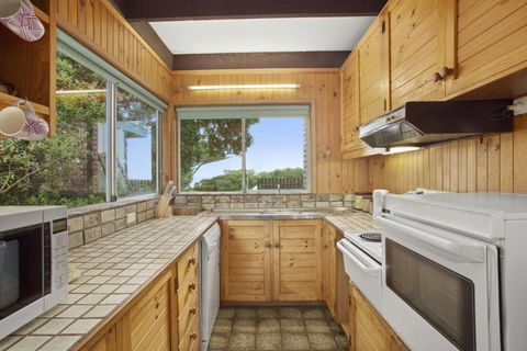 Aqua Blue - Accommodation Australia 1
