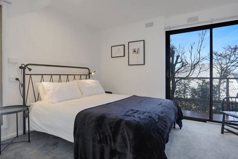 Aqua La Vista - 4 Bedroom Pet Friendly House - Accommodation Australia 2