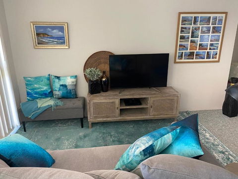 Aqua On Bribie 100 Metres To Beach And Shops - Accommodation Australia 2