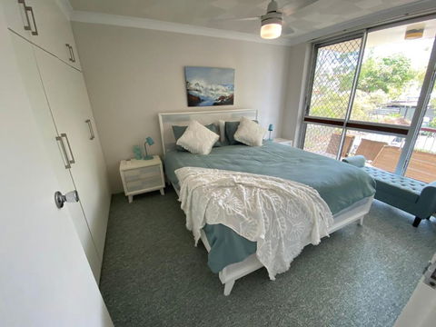 Aqua On Bribie 100 Metres To Beach And Shops - Accommodation Australia 3