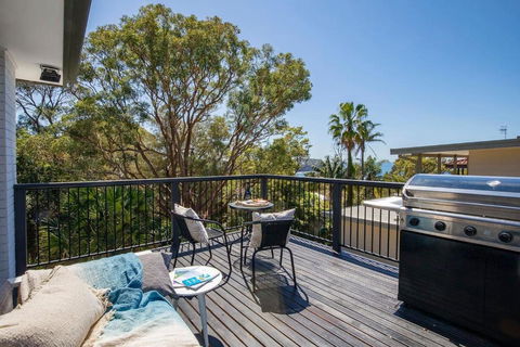 Aqua Vistas - Coastal Gem With Serene Spa Experience - Accommodation Australia 2