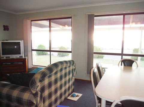 Aquamarine - Accommodation Australia 3