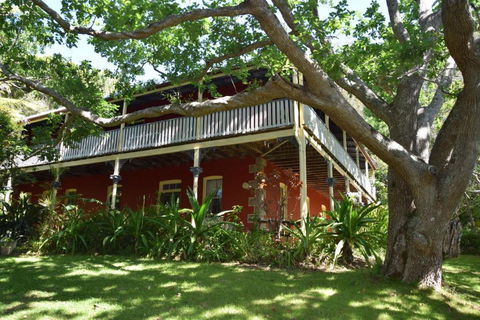 Arakoon House 1 - Bring Your Own Linen - Accommodation Australia 0
