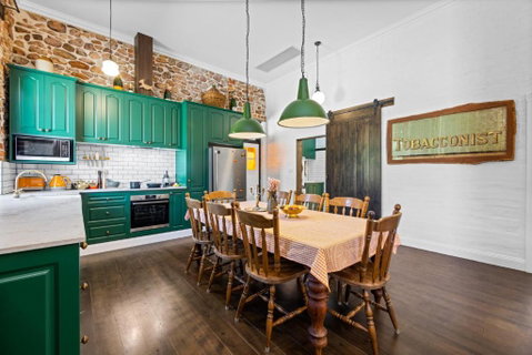 Arapiles Club House - Local Tourism 1