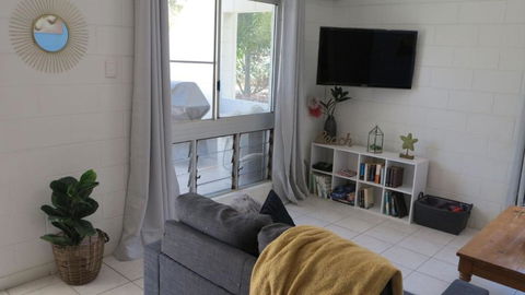 Arcadia Beach Unit 4 - Accommodation Australia 2