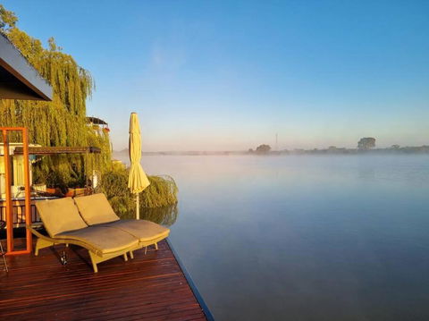 Ark-imedes - Unique Float Home On The Murray River - Accommodation Australia 1