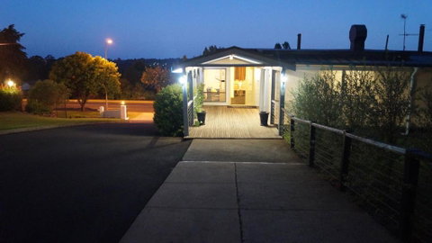 Armidale Inn - Local Tourism 0