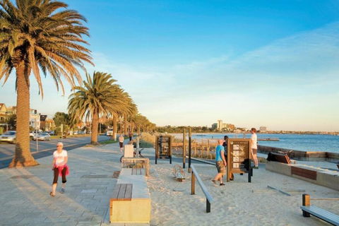 Art Deco Boutique Bespoke Brilliance & Beach&Park - Accommodation Australia 2