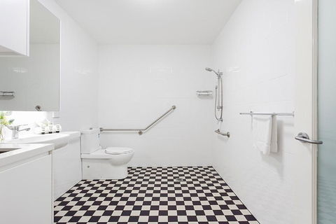 Art Deco Designer Studio In Lewisham - Accommodation Australia 3