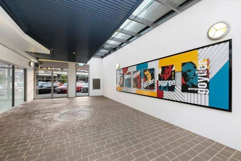 Artistic City Escape With Balcony And Parking - Accommodation Australia 1