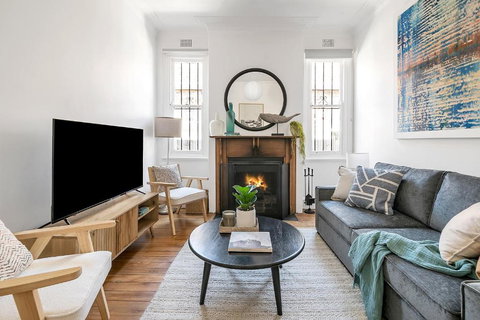 Artscape - Luxurious Bondi Beach Family Villa! - Accommodation Australia 2
