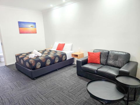 Ascot Lodge Motor Inn - Accommodation Australia 2