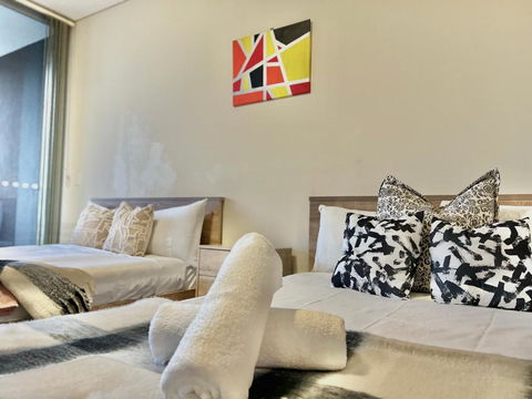 Ashfield 2 Br Apt Bus&Train Shop Parking - Accommodation Australia 4