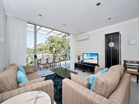 Aura Apartments Unit 12 59 Shoal Bay Road - Accommodation Australia 1