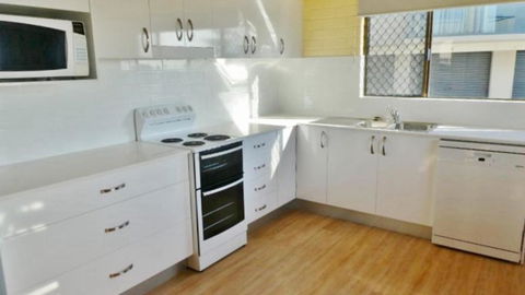 Aurora D - S, 2 - 13 Pacific Pde - Accommodation Australia 2