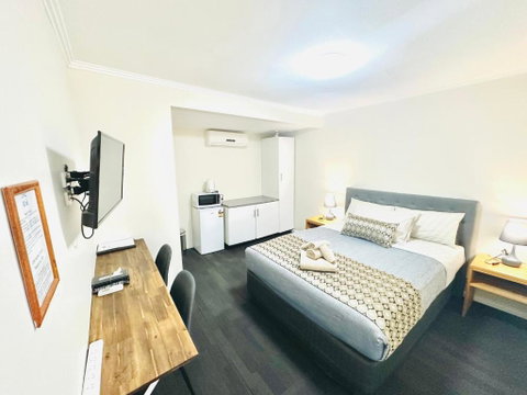 Auto Lodge Motor Inn - Accommodation Australia 4