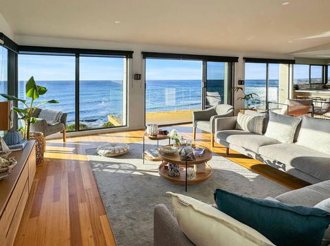 Ava - Luxe Oceanfront Beach House - Accommodation Australia 0