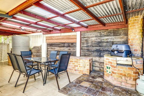 Avalon 2 - Accommodation Australia 2