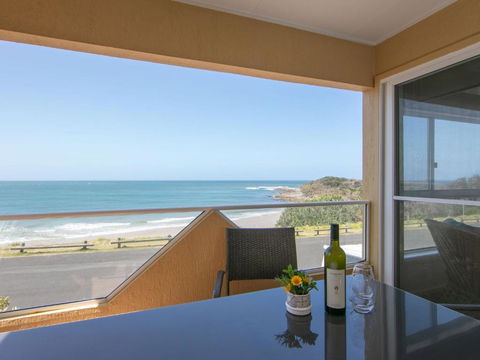 Avalon 2 - Accommodation Australia 4