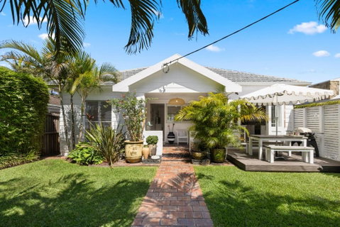 Avalon Beach Cottage, Private, 150m To The Beach! - Local Tourism 0