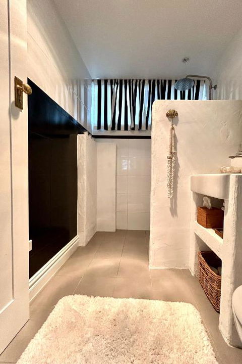 Avalon Beach Cottage- The Islander - Accommodation Australia 4