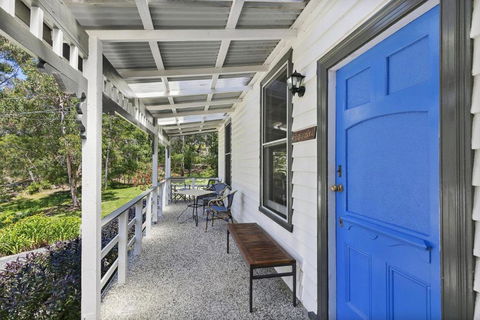Avirgonia - Accommodation Australia 3