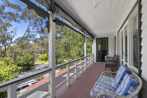 Avirgonia - Accommodation Australia 4