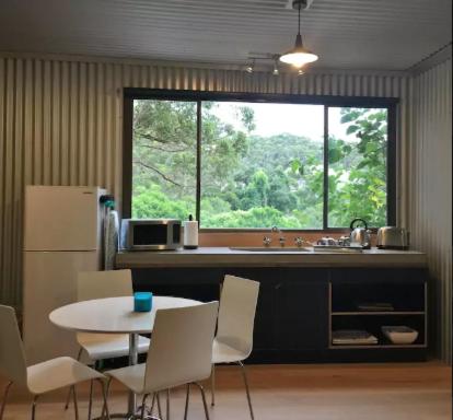 Avoca Beach And Bush - Accommodation Australia 2